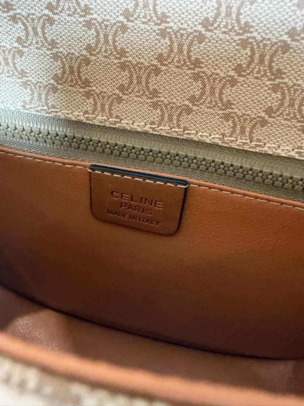Celine Tan Brown Vintage Macadam PVC and leather shoulder bag - Picture 7 of 12